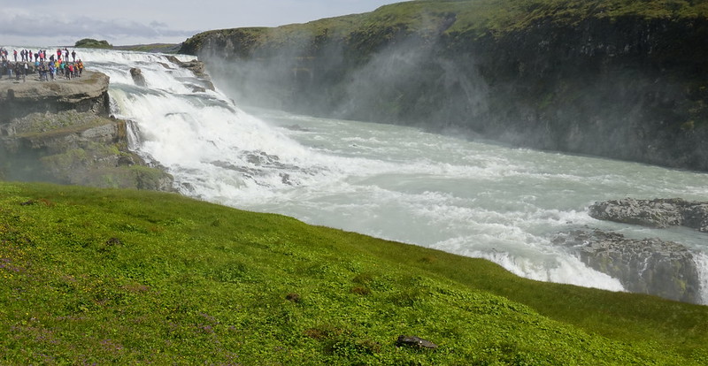 Vuelta a Islandia con Landmmanalaugar en 9 días. - Blogs de Islandia - Cráteres, geiseres y cascadas del sur. Cráter Kerid, Geysir y Gullfoss. (36)