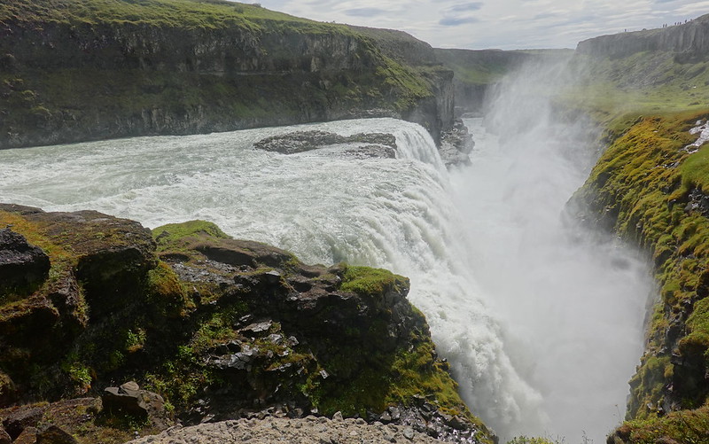 Vuelta a Islandia con Landmmanalaugar en 9 días. - Blogs de Islandia - Cráteres, geiseres y cascadas del sur. Cráter Kerid, Geysir y Gullfoss. (40)