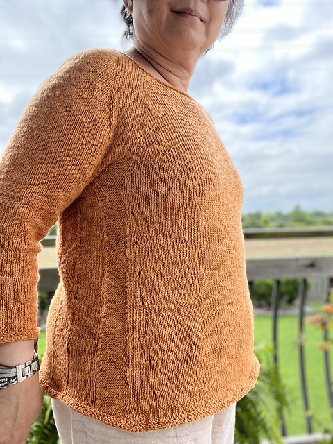 I knit my first Sunshine Coast with short sleeves. This one I knit with the pattern’s 3/4 sleeves.