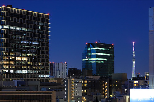 KKR HOTEL Tokyo at night