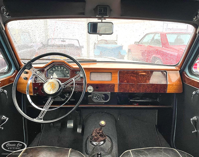 1958 MG Magnette ZB Interior