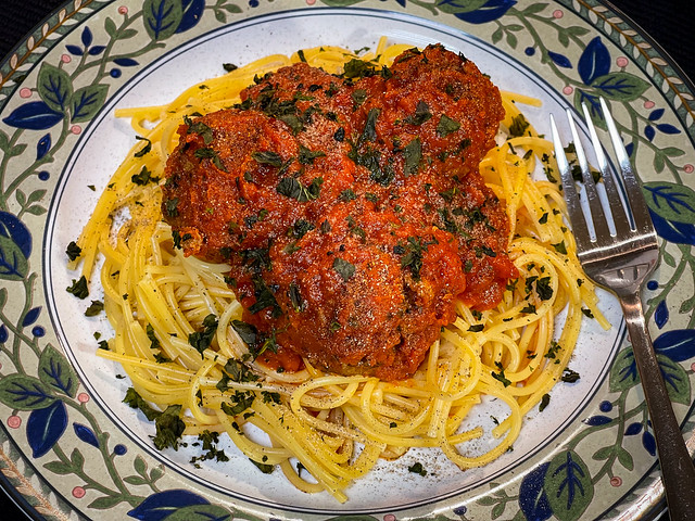 HC&E::Spaghetti with Meatballs