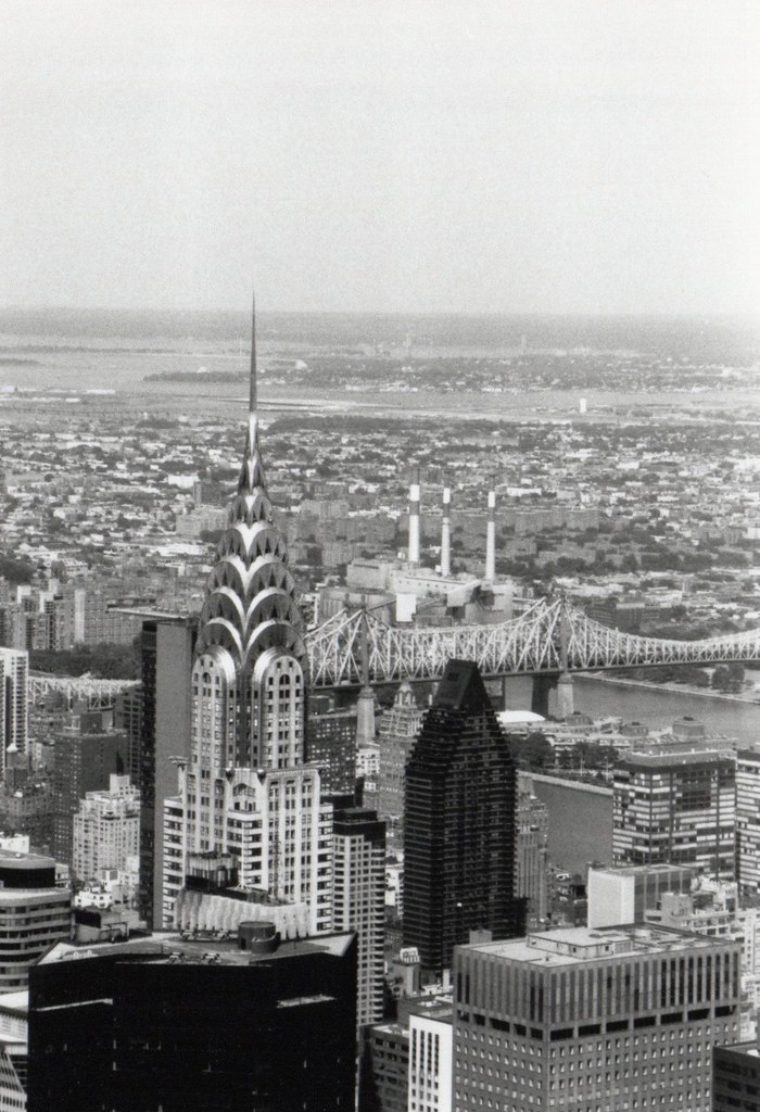 Chrysler Building, 90s photo