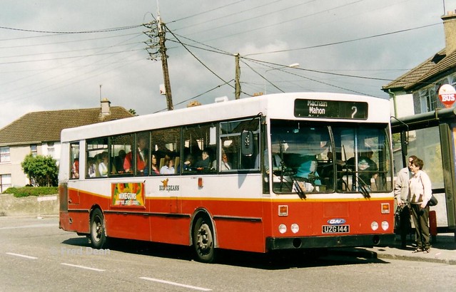 Bus Éireann KC 144 (UZG 144).