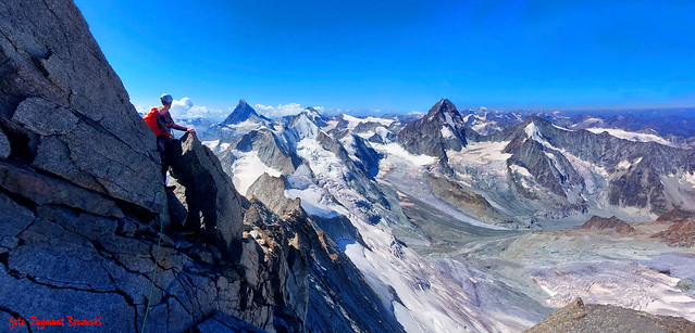Descent from Zinalrothorn - Glacier du Mountet and Matterhorn