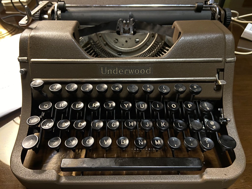 1948 Underwood Universal Portable