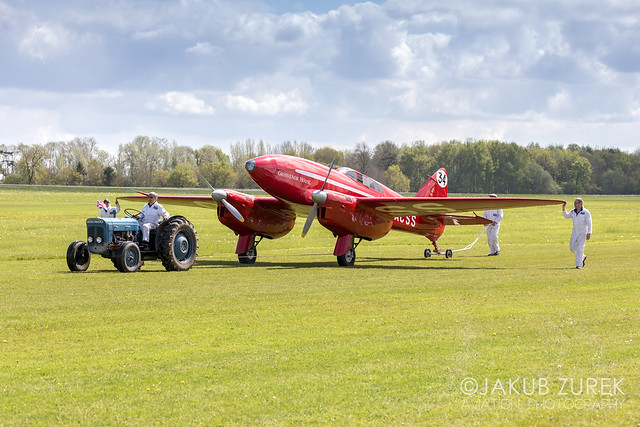 Summer Bliss | DH.88 Comet The Shuttleworth Collection 2023