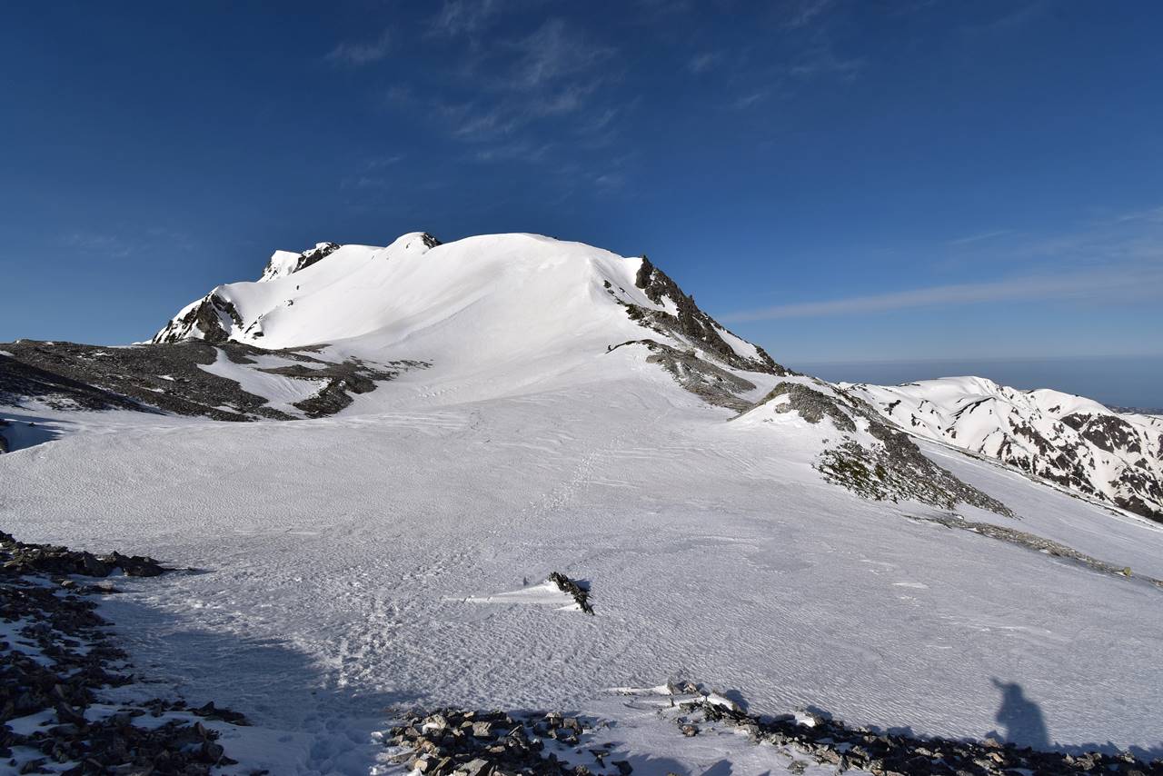 【北アルプス】GWの白馬岳へ残雪登山（1泊2日・白馬山荘）