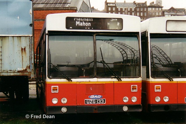 Bus Éireann KC 133 (UZG 133).