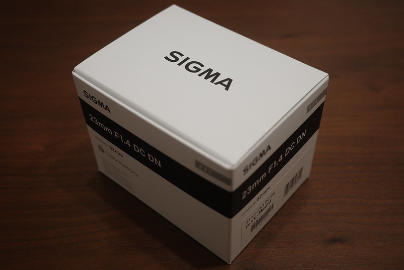 001Ricoh GRⅢx SIGMA 23mm f1 4 DC DNパッケージ