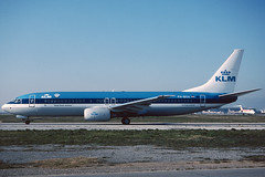 KLM B737-806 PH-BXA BCN 22/01/2000