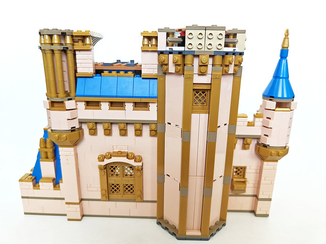 LEGO Disney Castle (43222)