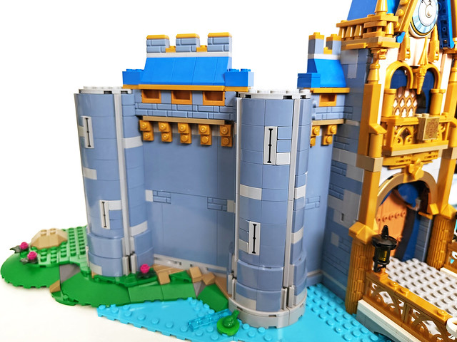 LEGO Disney Castle (43222)