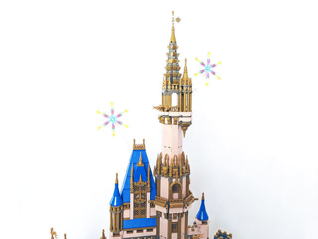 LEGO Disney Castle (43222)