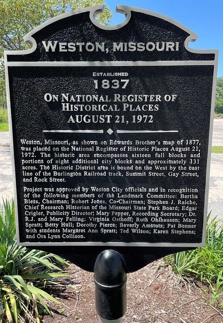 Weston Historic District National Register Marker (Weston, Missouri)