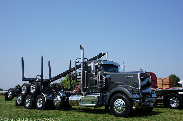K&D Wagner Trucking's 2024 Kenworth W900L, Truck #52