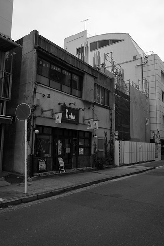Yokohama monochrome 10