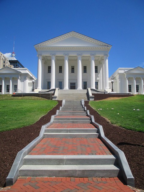 Virginia State Capitol Approach