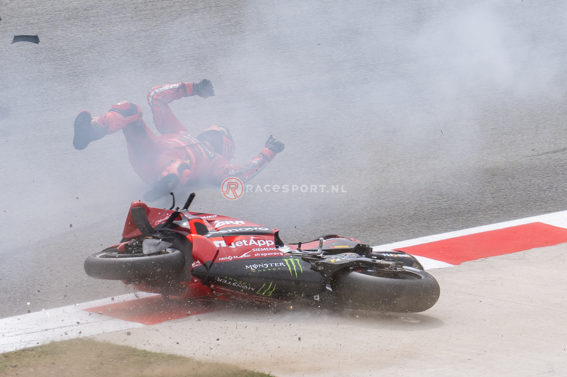 Crash #1 Francesco Bagnaia - (ITA) - Ducati Lenovo Team - Ducati Desmosedici GP23