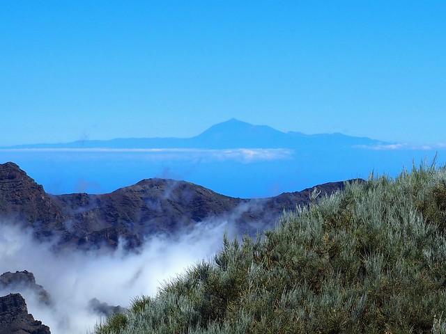 Seen from the island of La Palma, 150 kilometers from El Teide volcano.
