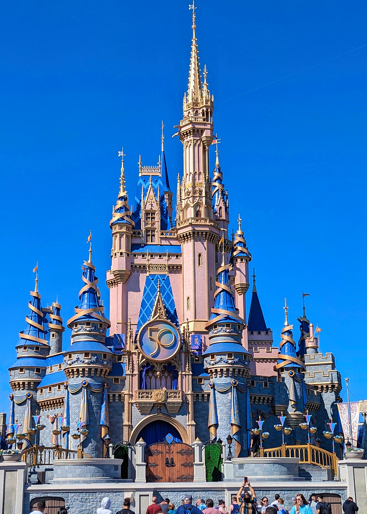Cinderella's Castle - Magic Kingdom