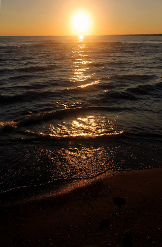 sunrise sunrisephotography porthuronmichigan lakehuron sun water waterways waves beaches