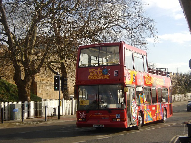 Top Line Travel, York - T409SMV - UK-Independents20080327