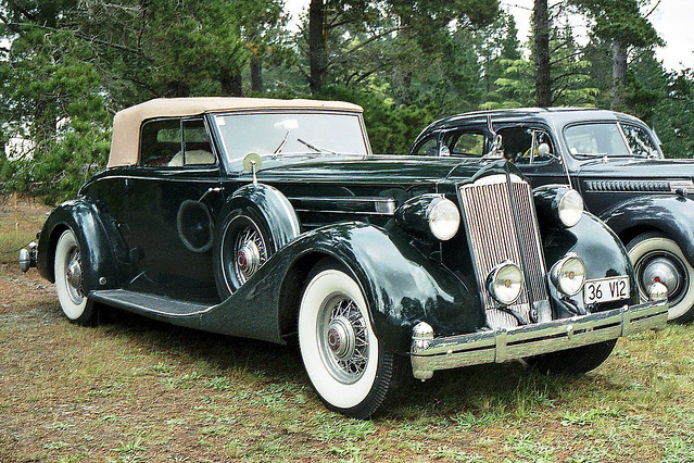 1936 Packard V12 Cabriolet