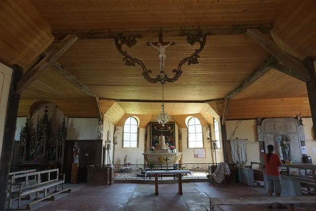 Eglise Saint-Quentin, Mathaux : Vue intérieure