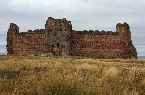 Tantallon Castle , North Berwick, Scotland