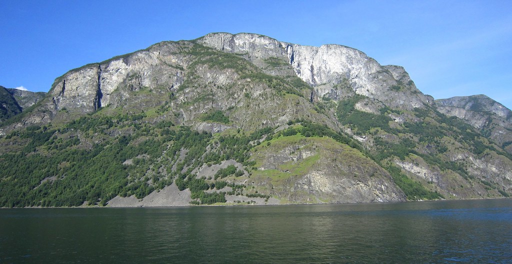 Aurlandsfjorden @ Undredal II