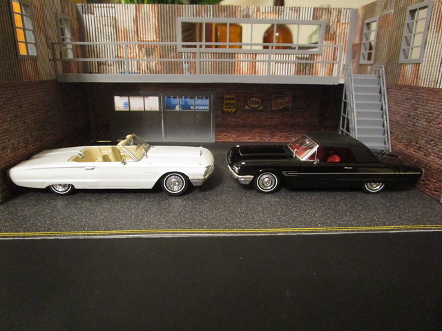 Ford Thunderbird (1964 and '65) by Greenlight