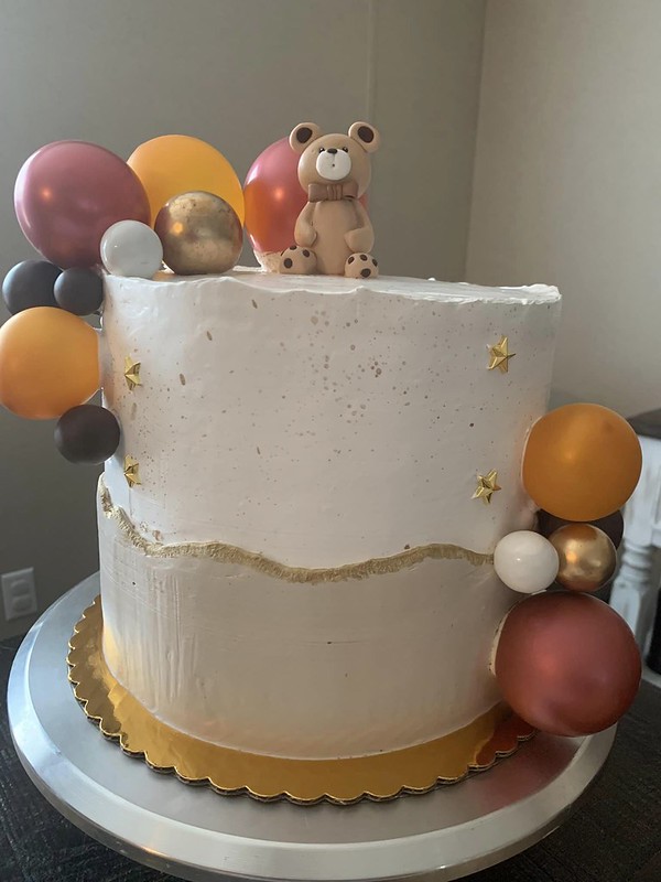 Cake by Bania’s Cakes and Treats