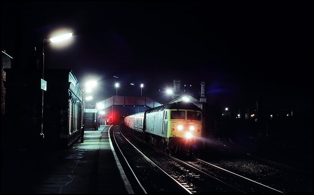 Earlestown, BR 47568 (15.55 Scarborough - Liverpool) February 4th 1986.