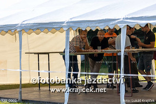 320_0002