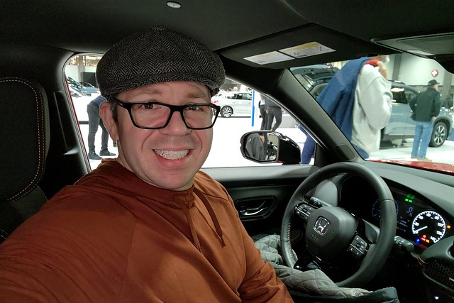 Selfie with a 2023 Honda HR-V Sport at the Washington Auto Show [04]