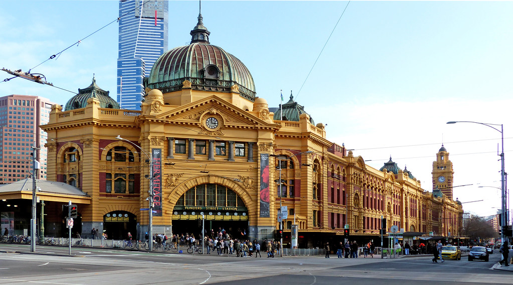 Flinders St Station Melbourne.