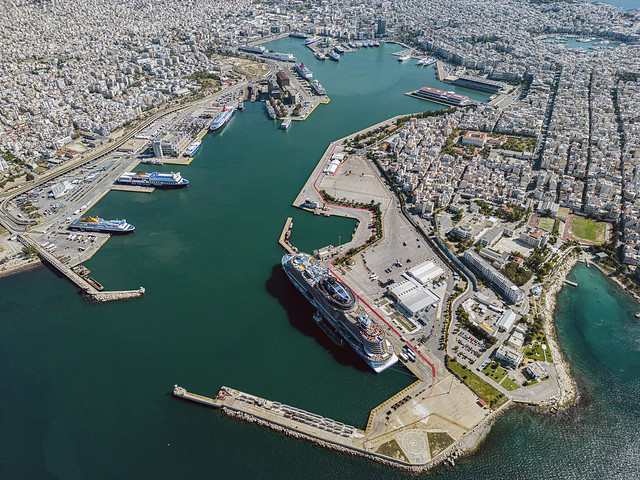 Λιμάνι Πειραιώς, (Port of Piraeus)