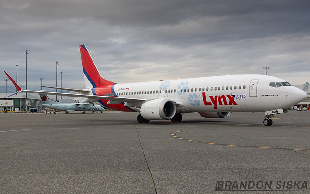 C-GJHK Lynx Air Boeing 737-8 MAX@YVR 12Sep23