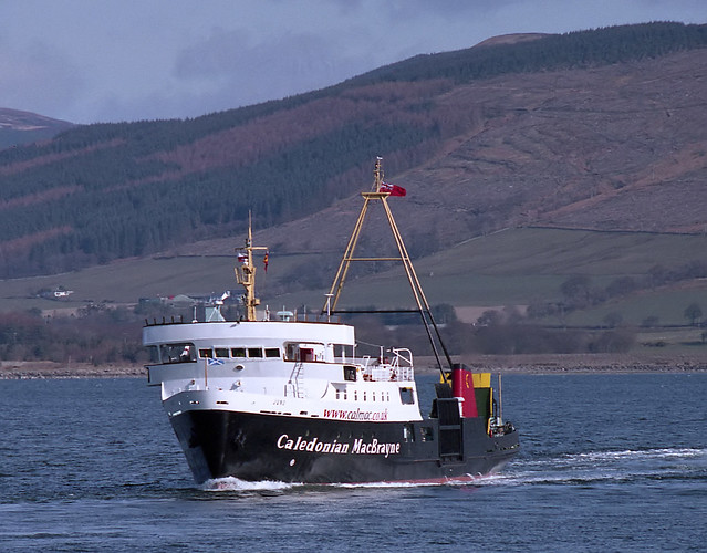 Juno arriving at Rothesay 13-3-05 (1)