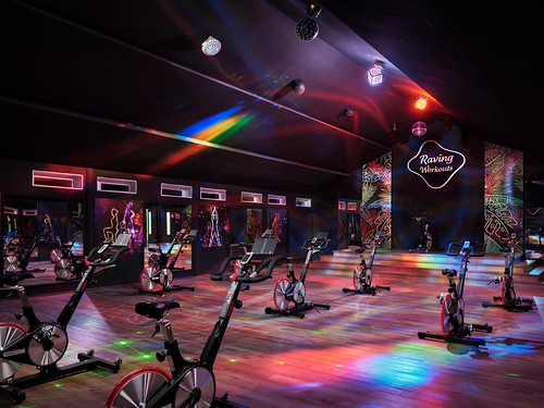 Villa Park - Studio Park - Raving Workouts - Large