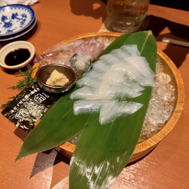 虎八コース squid sashimi