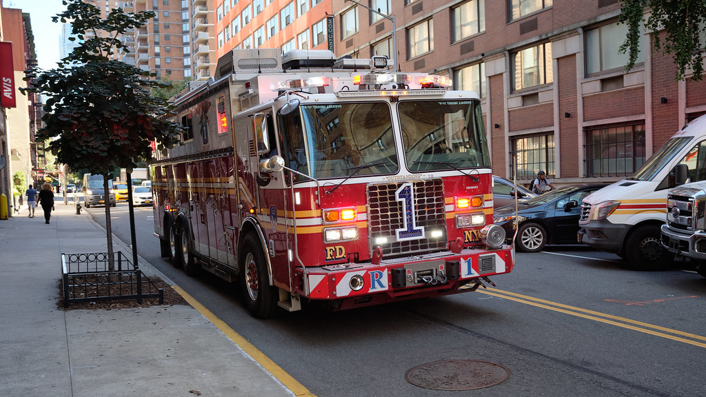 FDNY Rescue 1 | Returning to quarters. Rescue 1 is a 2019 Fe… | Flickr
