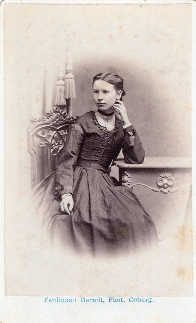 CDV Portrait of a young woman - Germany - c.1870
