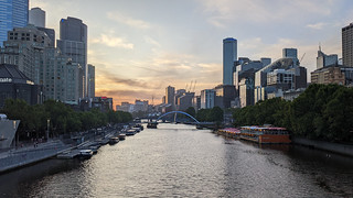 View from Princes Bridge looking west along the Yarra River, Melbourne