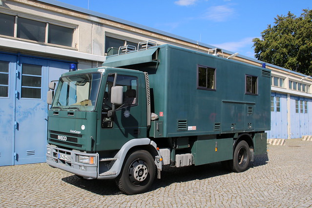 Bundespolizei: IVECO EuroCargo mit Kofferaufbau in alter BGS-Lackierung in Eschwege