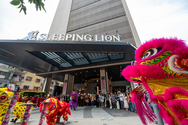 Sleeping Lion Suites Dibuka Secara Rasmi, 'Bangkit' di Tengah Bukit Bintang