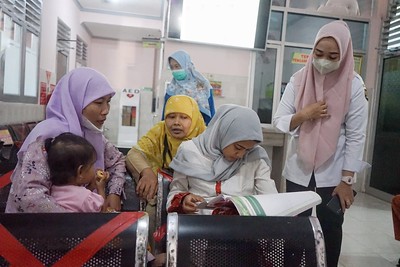 ibu wali kota kediri ferry silviana abu bakar bunda fey monitoring penanganan medis balita stunting