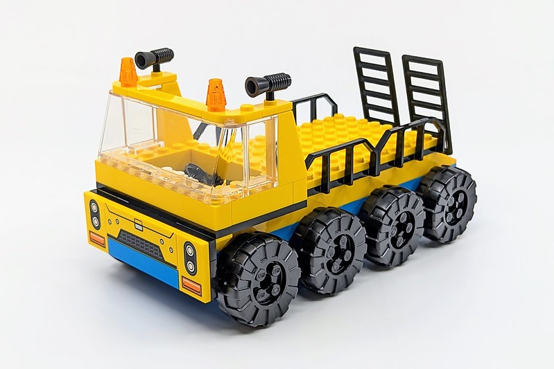 60391: Construction Trucks & Wrecking Ball Crane Review