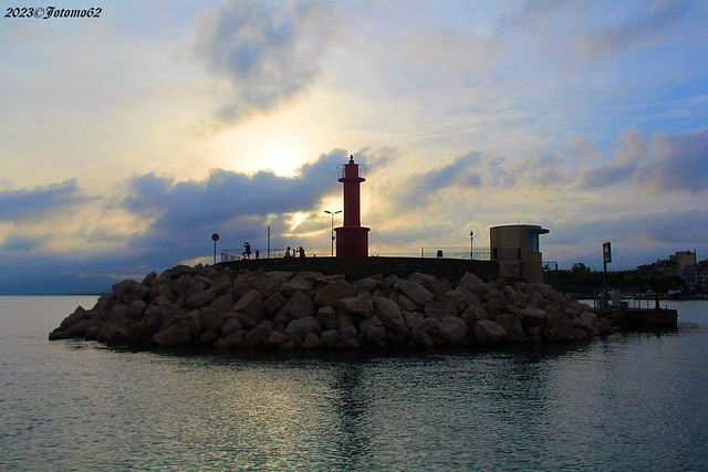 Faro Rojo del Puerto de Cambrils